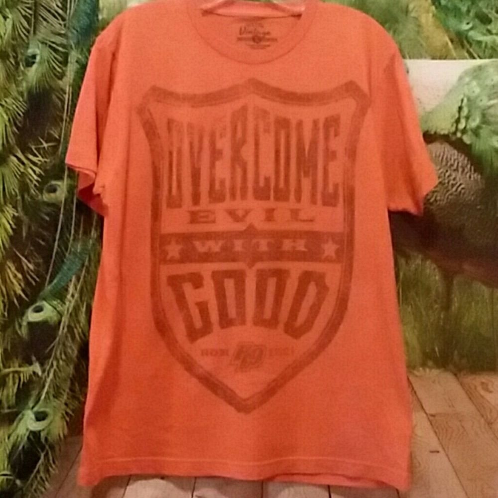 Men's t-shirt size L